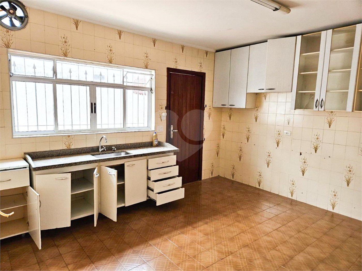 Casa à venda com 3 quartos, sendo 1 suíte, em Vila Maria Alta, São Paulo, SP