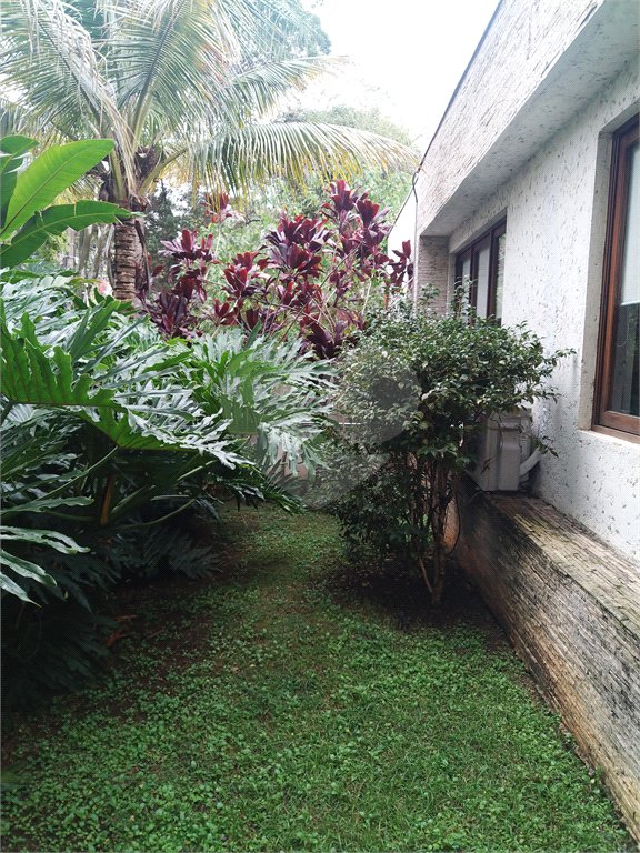 Casa à venda com 4 quartos, sendo 3 suítes, em Vila Tramontano, São Paulo, SP
