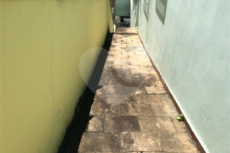 Casa à venda com 3 quartos, sendo 1 suíte, em Morumbi, São Paulo, SP