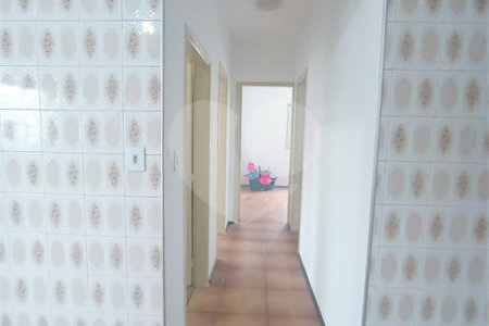 Casa à venda com 3 quartos, sendo 1 suíte,  no Centro, Vinhedo, SP