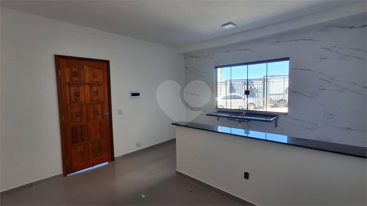 Casa de Vila à venda com 1 suíte em Jardim Prestes de Barros, Sorocaba, SP
