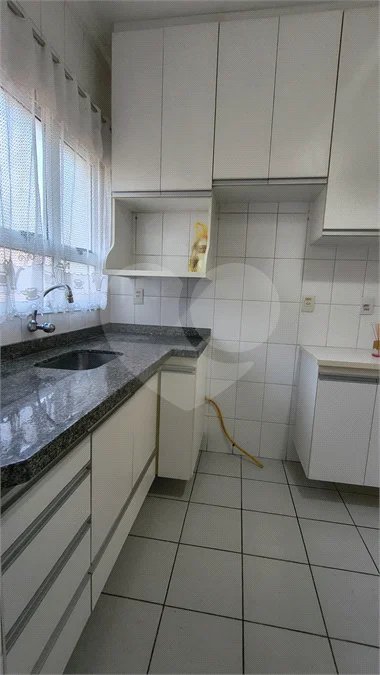 Apartamento à venda com 2 quartos, sendo 1 suíte, no Centro, Vinhedo, SP