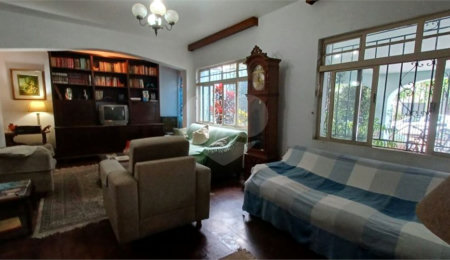 Sobrado à venda com 3 quartos, sendo 1 suíte,  em Jardim Novo Mundo, São Paulo, SP