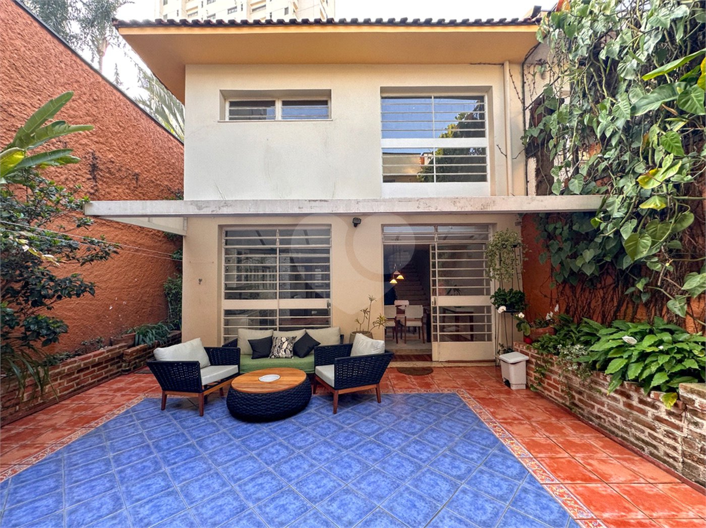 Casa à venda com 3 quartos, sendo 1 suíte,  no condomínio Barão do Triunfo, São Paulo - SP