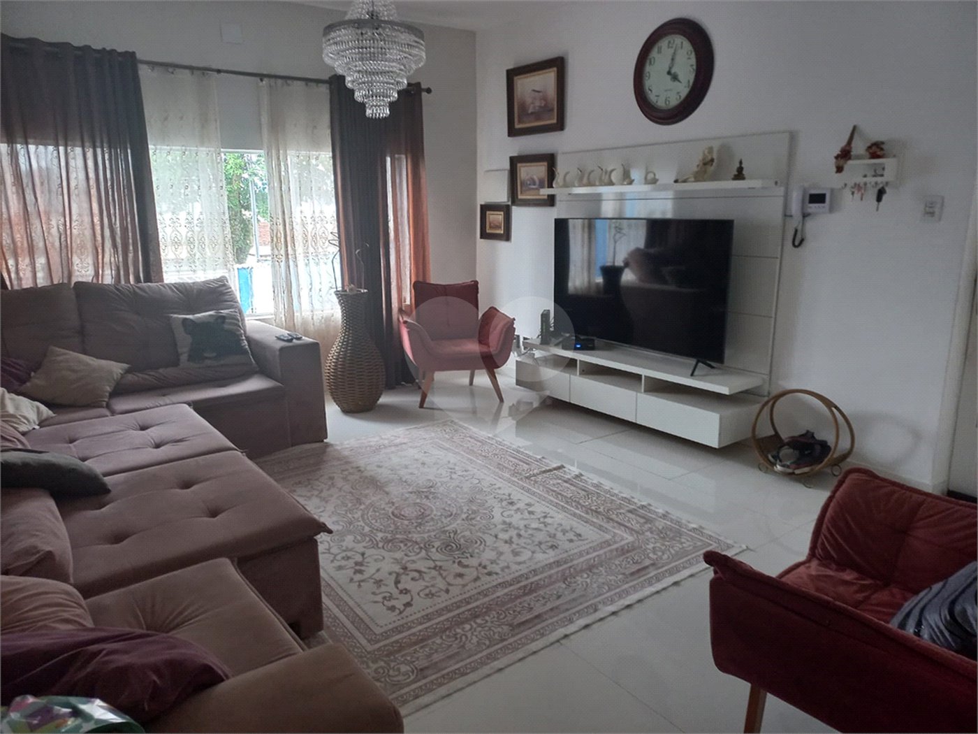 Casa Térrea à venda com 3 quartos, sendo 1 suíte,  em Vila Oliveira, Mogi das Cruzes, SP