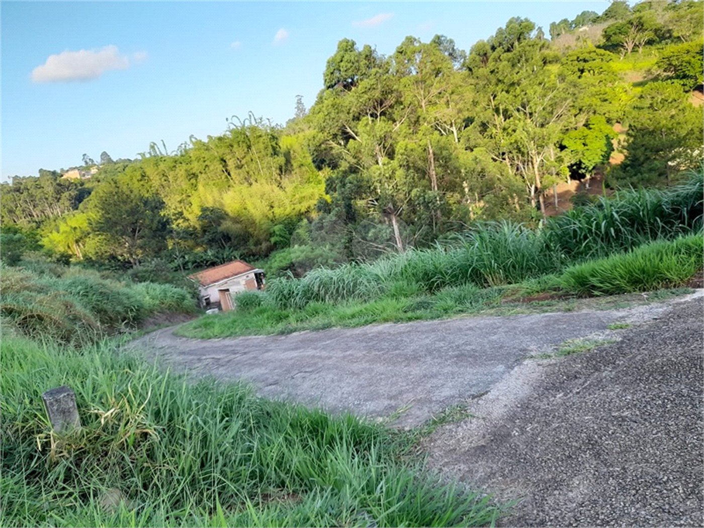 Área de Terra à venda em Três Pistas, Atibaia, SP
