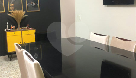 Sobrado à venda com 3 quartos, sendo 1 suíte,  em Vila Tibiriçá, Santo André, SP