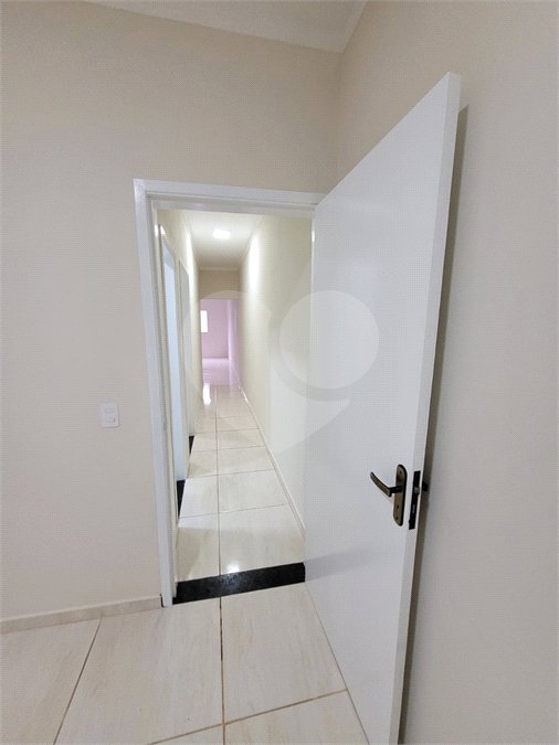 SUA CASA NOVA ESPERA POR VOCÊ!
