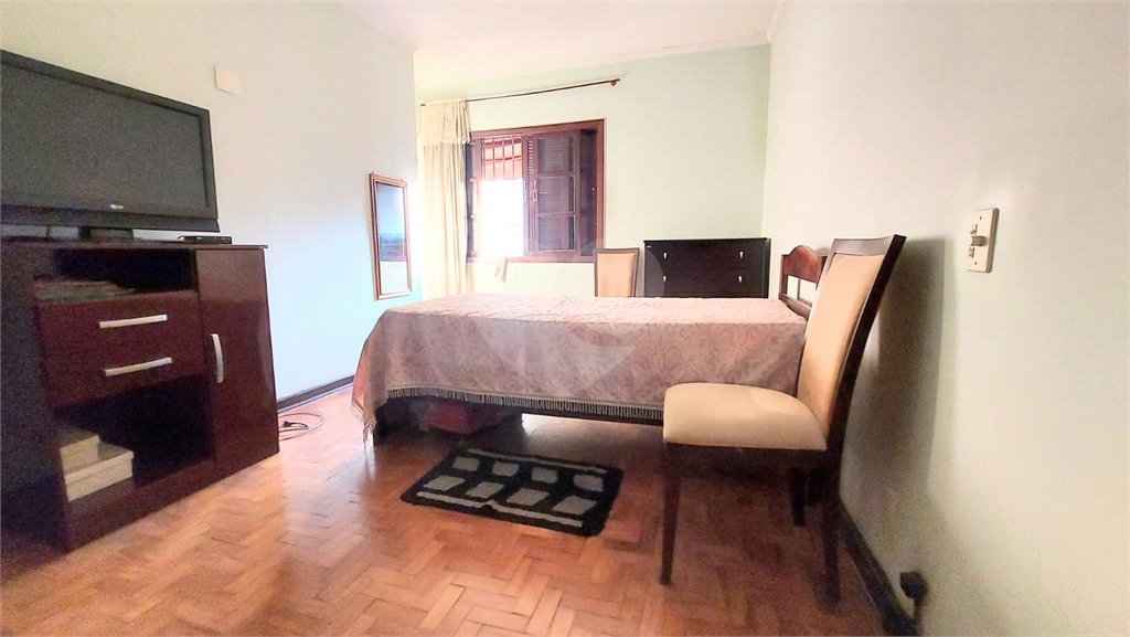 Casa à venda com 3 quartos, sendo 1 suíte, em Lapa, São Paulo, SP