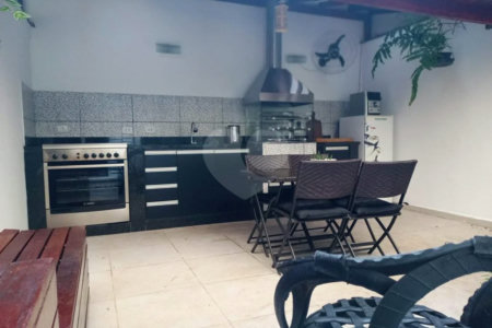 Sobrado à venda com 3 suítes em Vila Mazzei, São Paulo, SP