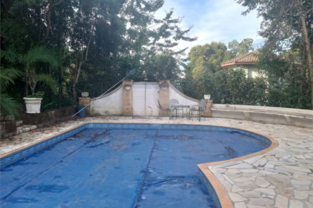 Chácara à venda com 7 quartos, sendo 3 suítes, em Saboó, São Roque, SP