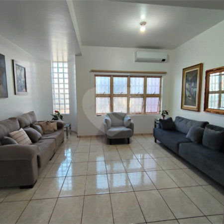 Casa à venda com 5 quartos, sendo 3 suítes, no Centro, Itapetininga, SP