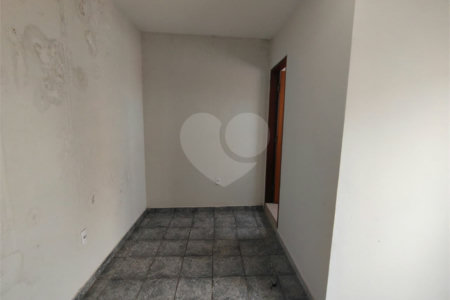 Casa para alugar com 3 quartos, sendo 1 suíte,  em Jardim Itália, Itapetininga, SP