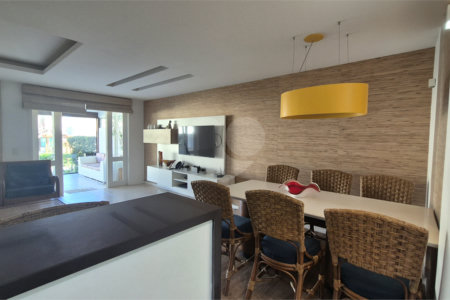 Casa em condomínio à venda com 3 quartos, sendo 2 suítes, em Geribá, Armação dos Búzios, RJ