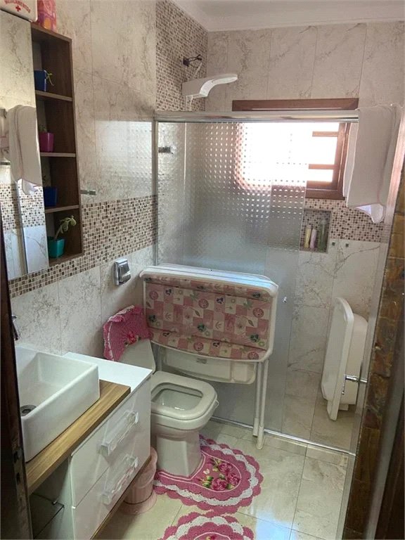 Sobrado à venda com 3 suítes em Jardim Celeste, São Paulo, SP