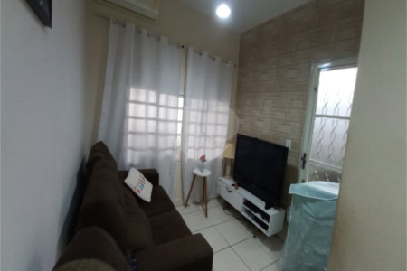 Casa Térrea à venda com 2 quartos em Vila Avaí, Indaiatuba, SP