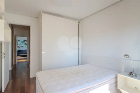Apartamento à venda com 4 quartos, sendo 3 suítes, em Cidade Monções, São Paulo, SP