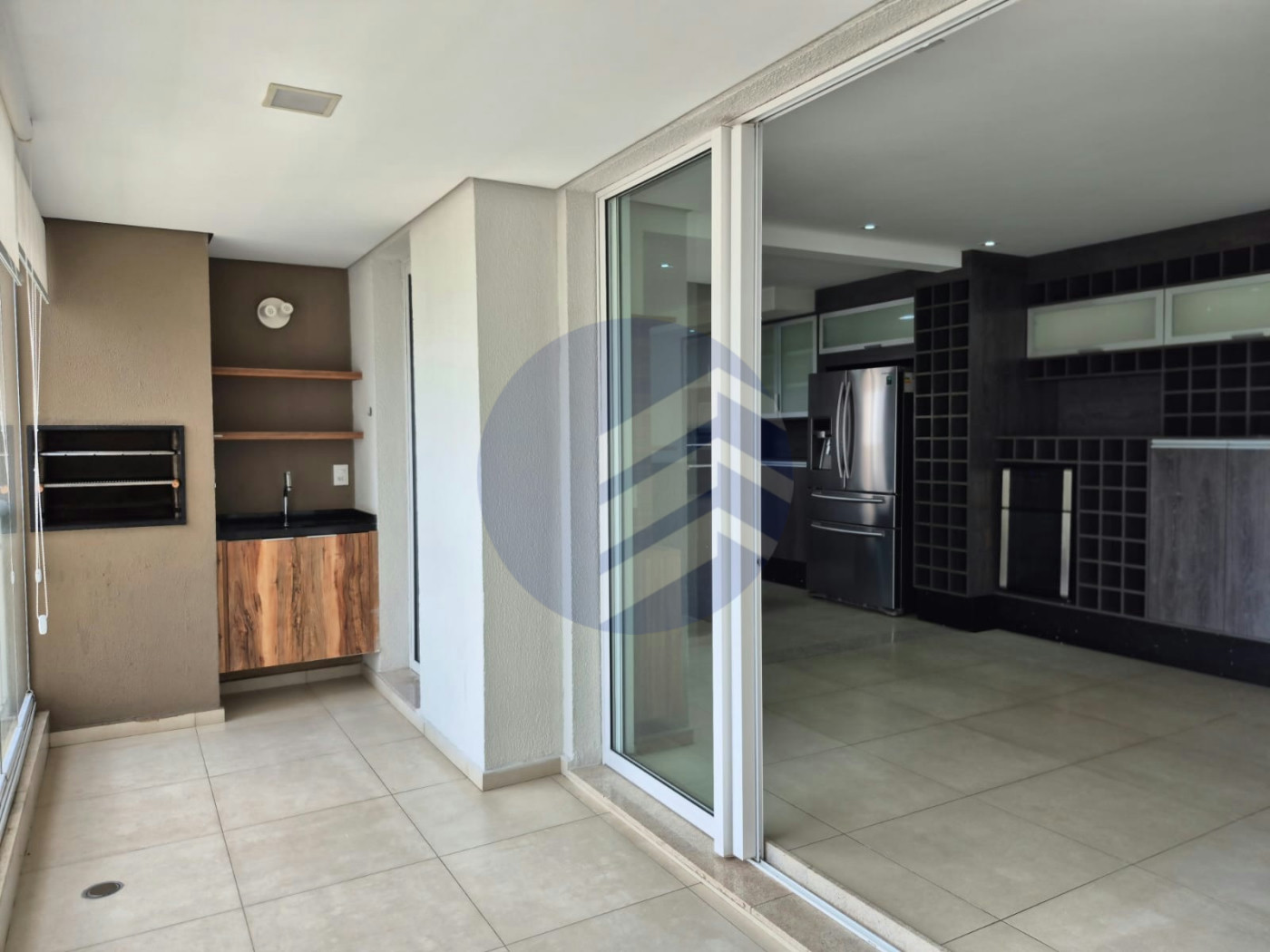Apartamento à venda ou para alugar, 110m² com 2 quartos, sendo 1 suíte, escritório e  vagas Condomínio Paulistano, São Paulo - SP