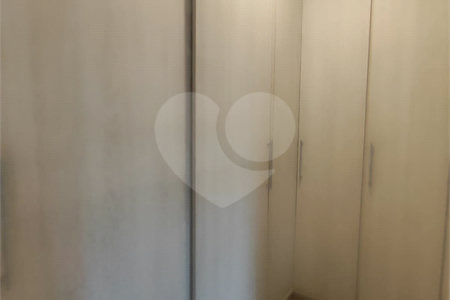Casa à venda com 4 quartos, sendo 1 suíte, em Ivoturucaia, Jundiaí, SP