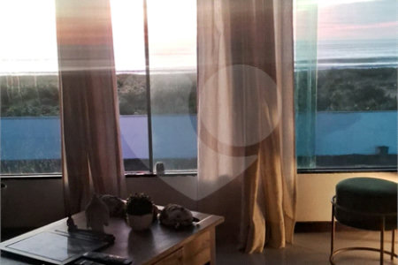 Casa à venda com 5 quartos, sendo 2 suítes, em Long Beach (tamoios), Cabo Frio, RJ