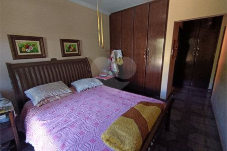 Casa à venda com 3 quartos, sendo 2 suítes,  em Vila Mogilar, Mogi das Cruzes, SP