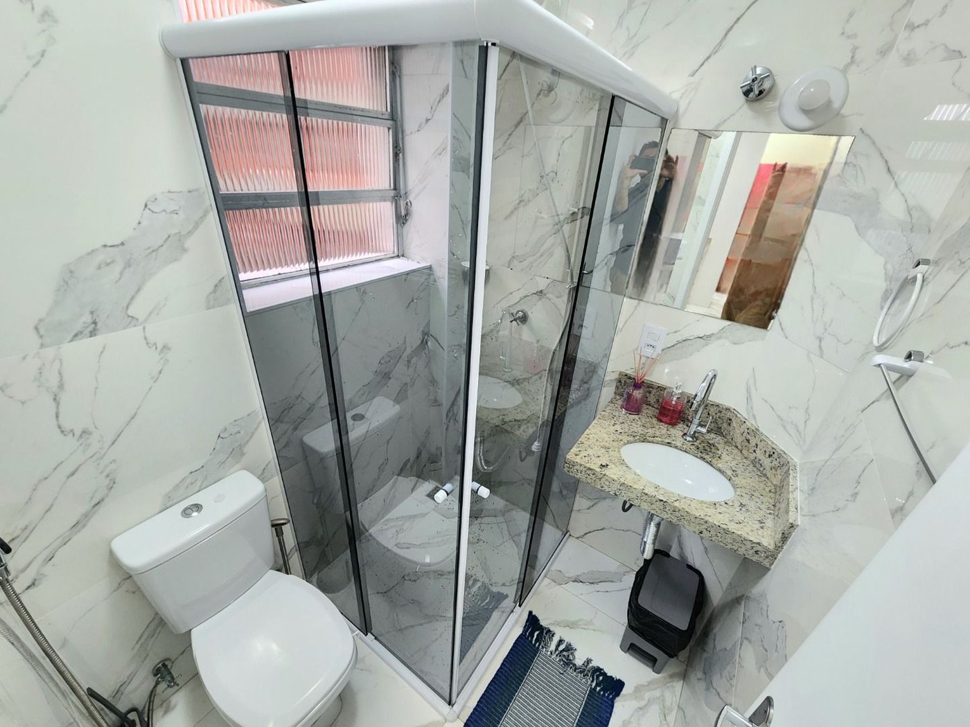 Apartamento mobiliado próximo da praia com 1 dormitório à venda, 32 m² por R$ 390.000 - Embaré - Santos/SP