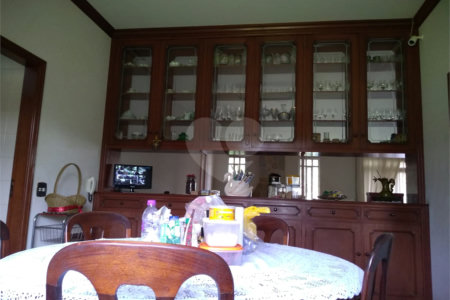 Chácara à venda com 5 quartos, sendo 3 suítes, em Chácaras São Bento, Valinhos, SP