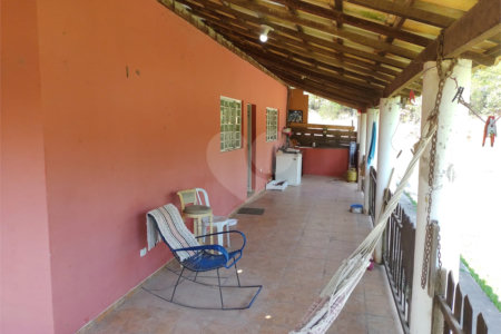 Chácara à venda com 4 quartos em Residencial Chácara da Planície, Sorocaba, SP