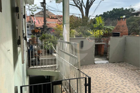 Terreno à venda com 4 quartos em Jardim Odete, São Paulo, SP