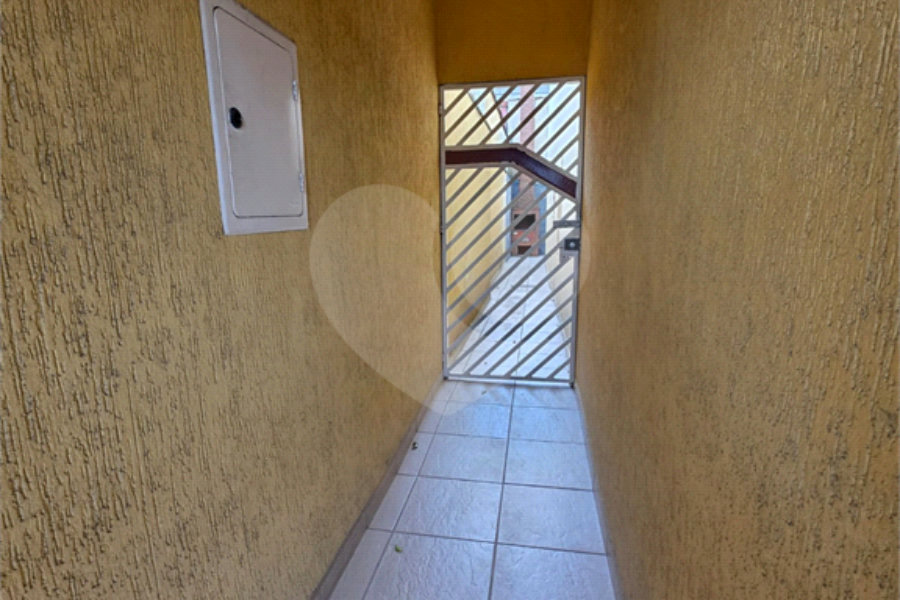 Sobrado à venda com 3 quartos em Vila Rica, São Paulo, SP