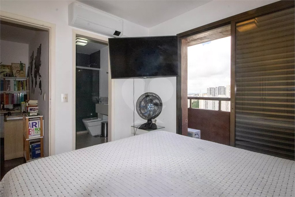 Duplex à venda com 2 suítes em Jardim Londrina, São Paulo, SP