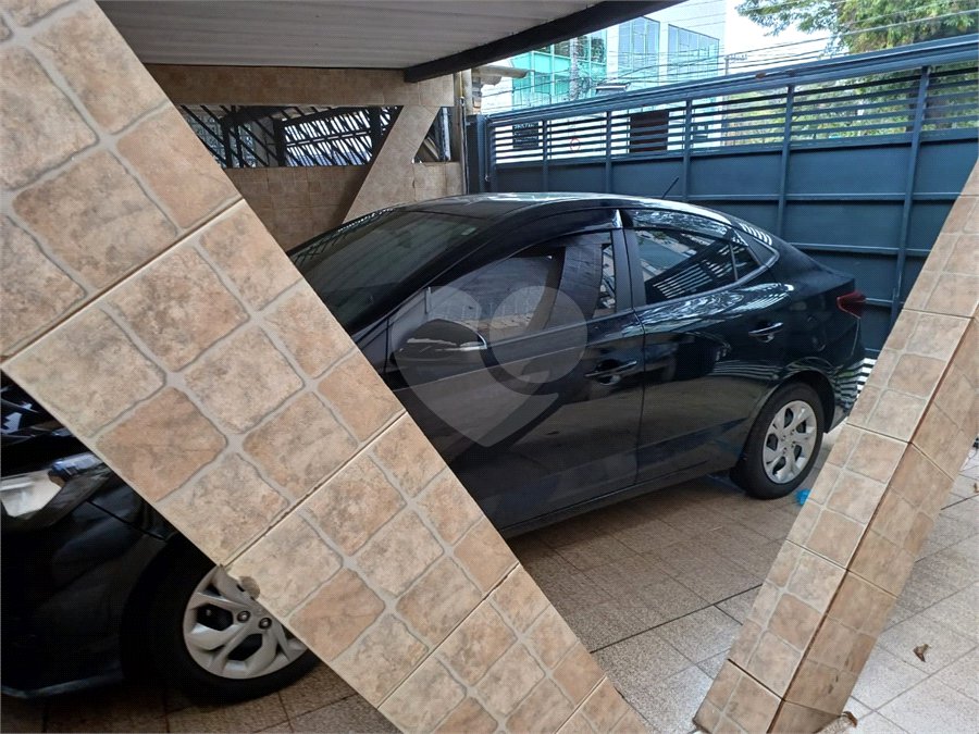 Casa à venda com 3 quartos, sendo 1 suíte, em Santana, São Paulo, SP