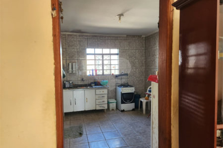 Casa à venda com 2 quartos em Jardim Brasil (vila Xavier), Araraquara, SP