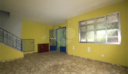 Sobrado à venda com 5 quartos em Vila Monumento, São Paulo, SP