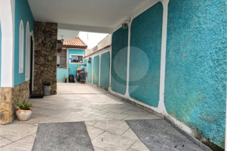 Sobrado à venda com 3 quartos, sendo 1 suíte, em Jardim Modelo, Suzano, SP