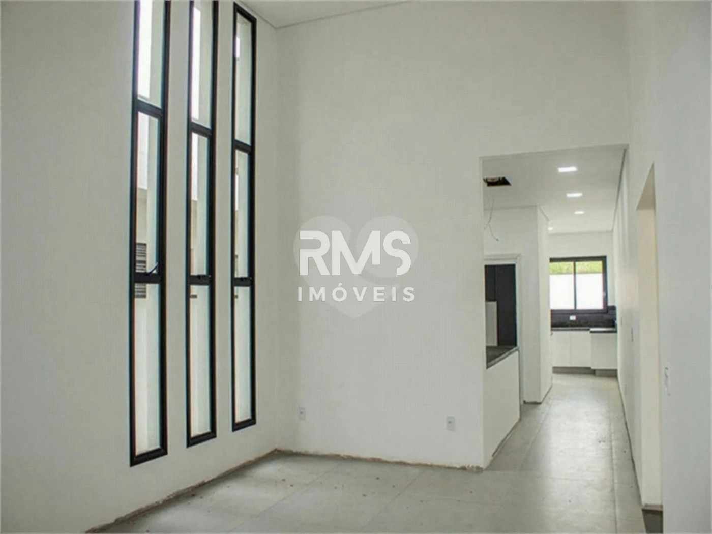 Casa à venda com 3 suítes no condomínio Residencial Central Parque, Salto - SP