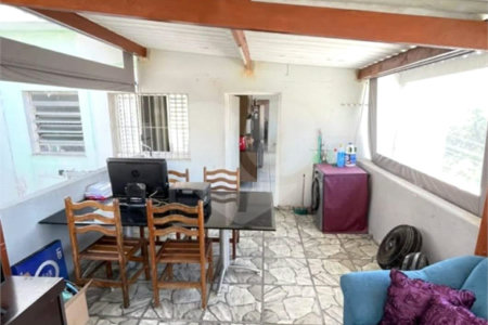 Casa Térrea à venda com 7 quartos, sendo 1 suíte, em Vila Paulicéia, São Paulo, SP
