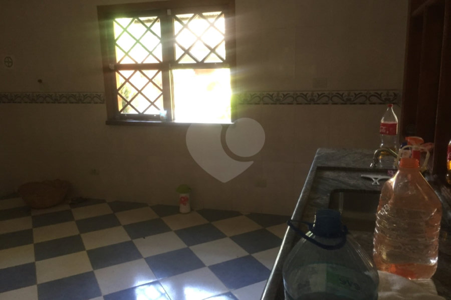 Sobrado à venda com 4 quartos, sendo 3 suítes, em Jardim Virginia Bianca, São Paulo, SP