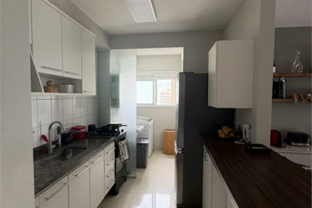 Apartamento à venda com 2 quartos, sendo 1 suíte,  em Vila Andrade, São Paulo, SP