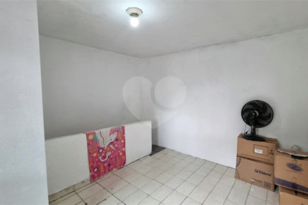 Casa à venda com 4 quartos em Jardim São Jorge (raposo Tavares), São Paulo, SP