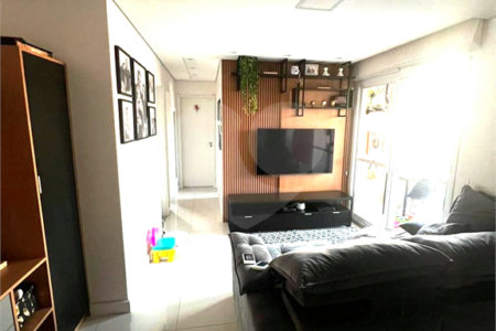 Apartamento à venda com 3 quartos, sendo 1 suíte,  em Super Quadra Morumbi, São Paulo, SP