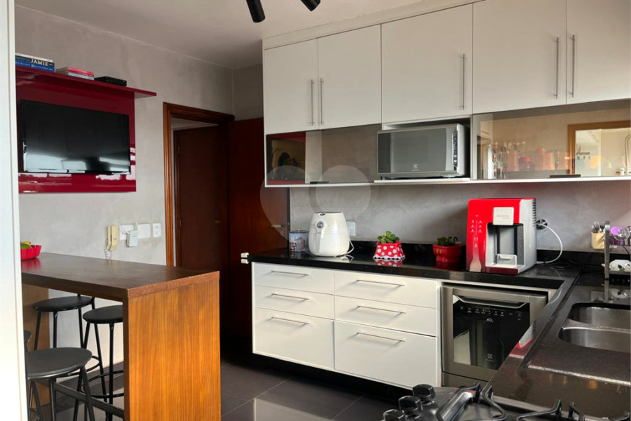 Apartamento à venda com 3 quartos, sendo 1 suíte, em Santana, São Paulo, SP