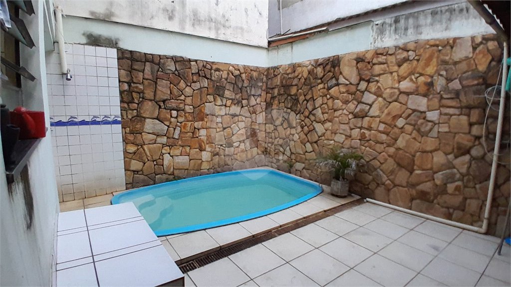 Casa à venda com 3 quartos em Campo Grande, Rio de Janeiro, RJ