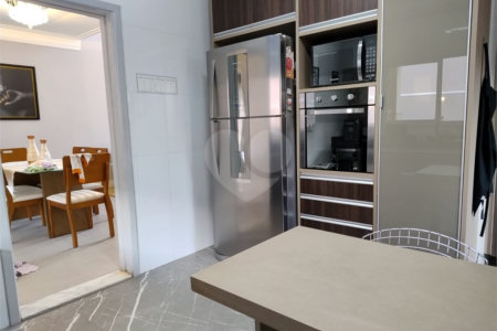 Casa à venda com 3 suítes no condomínio Jardim Maringá, Indaiatuba - SP
