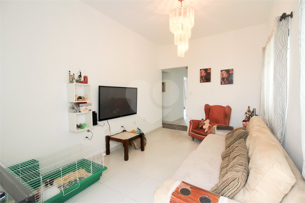 Sobrado à venda com 5 quartos, sendo 4 suítes, em Imirim, São Paulo, SP