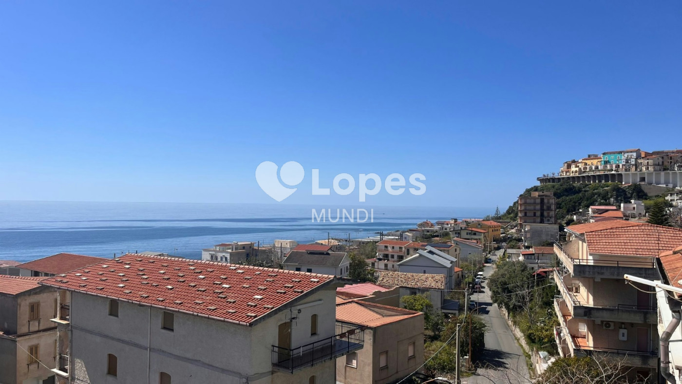 Apartamento com 2 quartos à venda em San Lucido, Itália – Próximo à praia