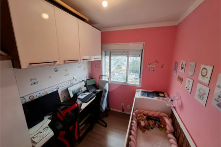 Apartamento à venda com 2 quartos em Vila Carmosina, São Paulo, SP