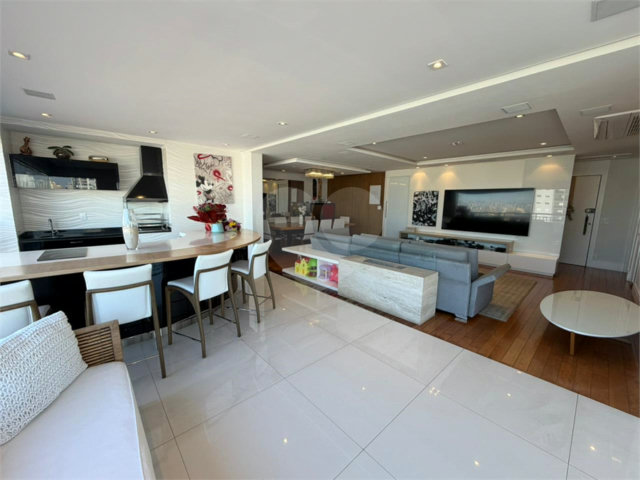 Apartamento à venda com 3 suítes em Santana, São Paulo, SP