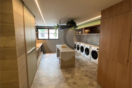 Apartamento à venda ou para alugar com 1 quarto em Pinheiros, São Paulo, SP