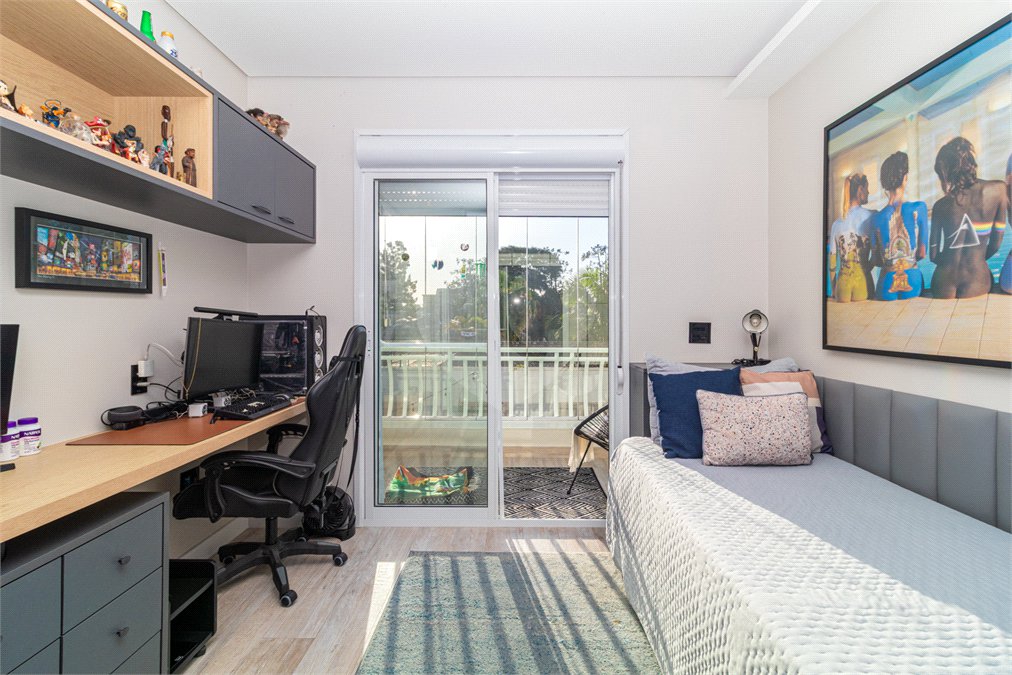Casa à venda com 4 quartos, sendo 3 suítes, no condomínio Palm Hill North, São Paulo - SP